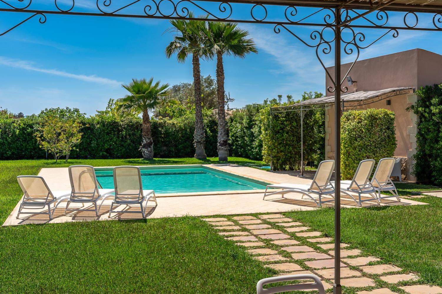 Villa Bouganville Con Piscina By Wonderful Italy Siraküza Dış mekan fotoğraf